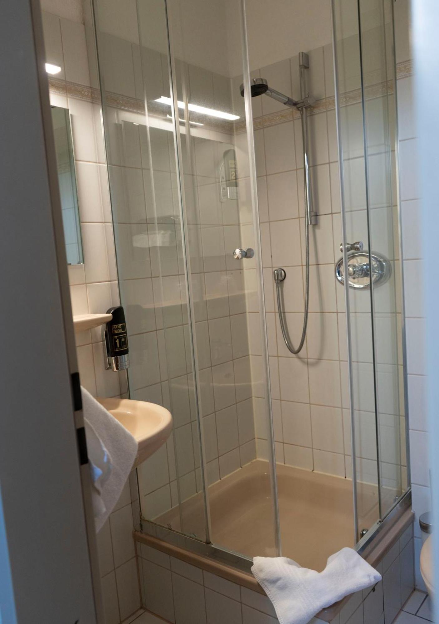 Hotel Gaststaette Zur Eiche Hanower Zewnętrze zdjęcie