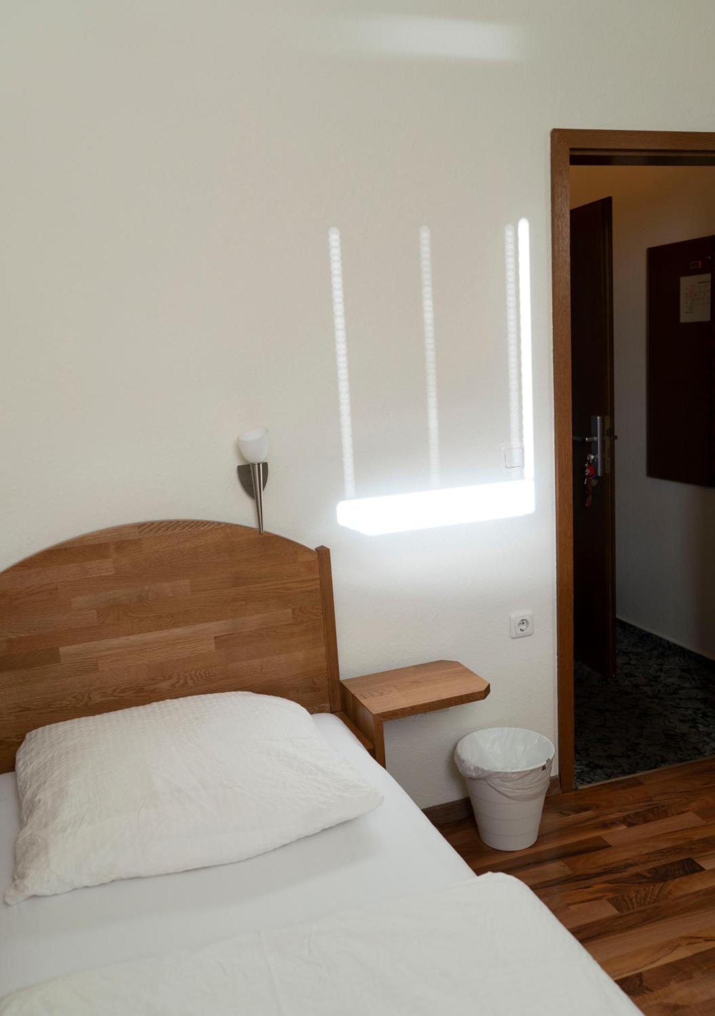 Hotel Gaststaette Zur Eiche Hanower Zewnętrze zdjęcie
