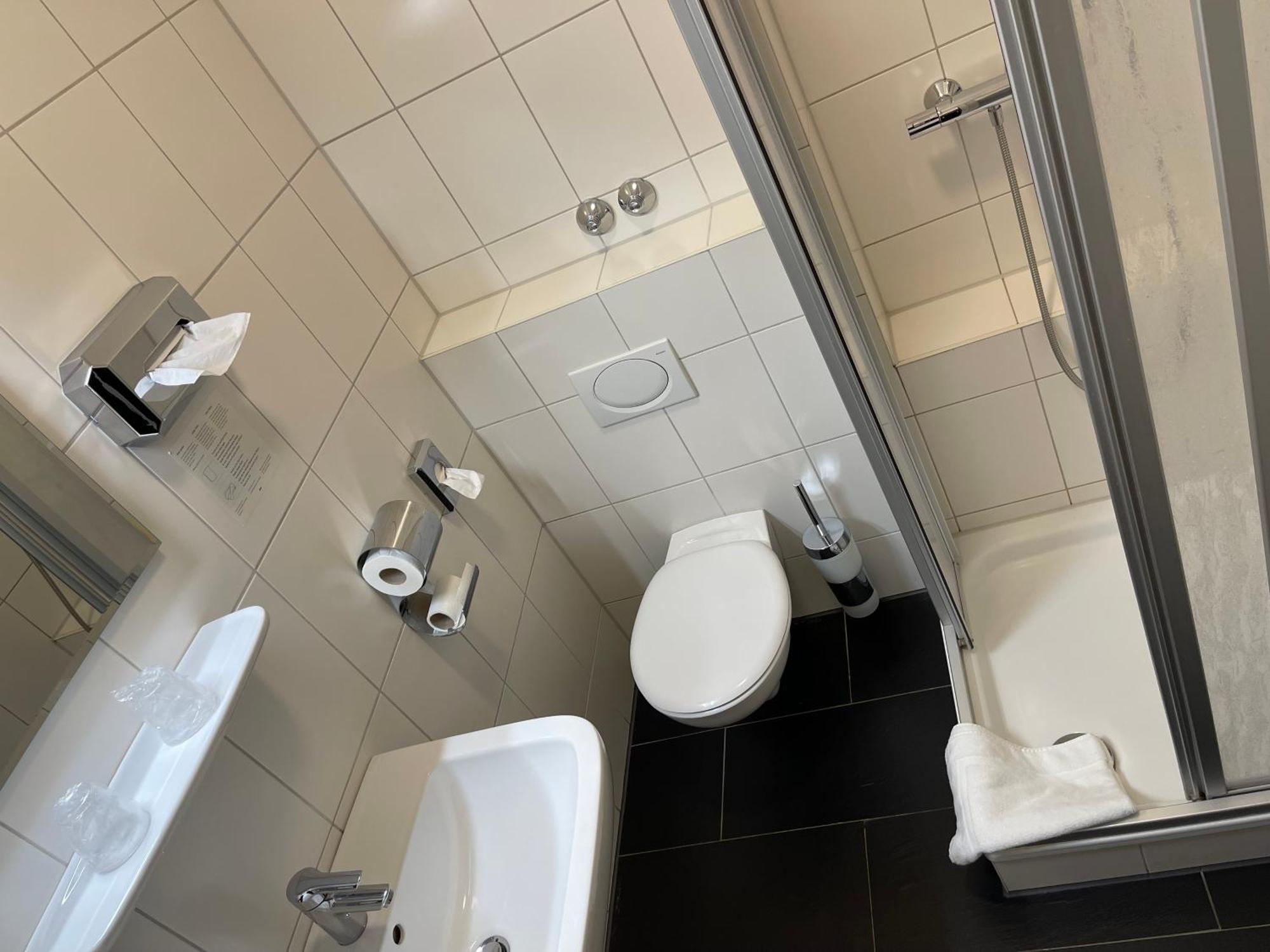 Hotel Gaststaette Zur Eiche Hanower Zewnętrze zdjęcie